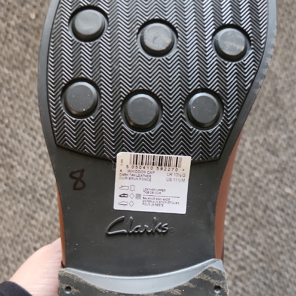 Clarks Men's Tan Burnished Cap-Toe Derby Lace Shoes - Picture 3 of 4
